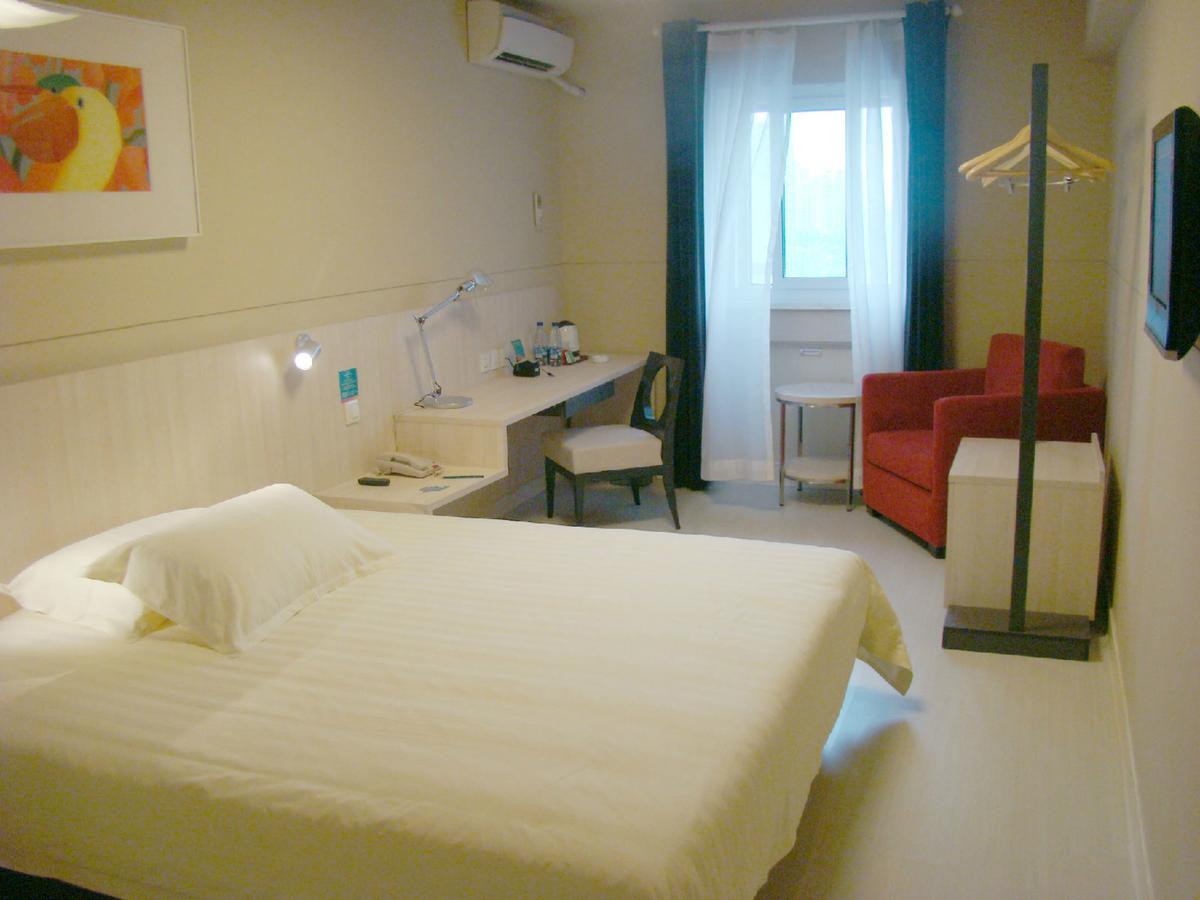 Jinjiang Inn Shenyang North Railway Station Huigong Square 외부 사진